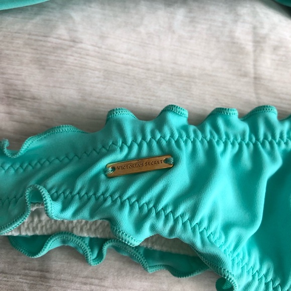 Victoria’s Secret Turquoise Ruffle Bikini Set - Picture 4 of 4